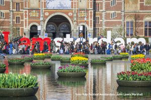 Tulp Festival Amsterdam_Museumplein_John Lewis Marshallkopie