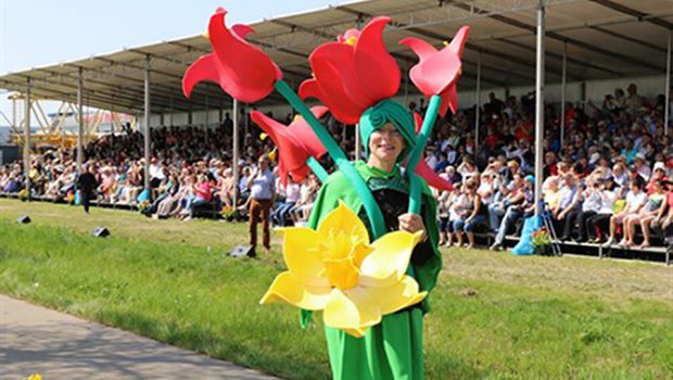 Tribune Bloemencorso Bollenstreek